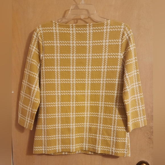 Ann Taylor shirt size M great condition - Picture 2 of 4